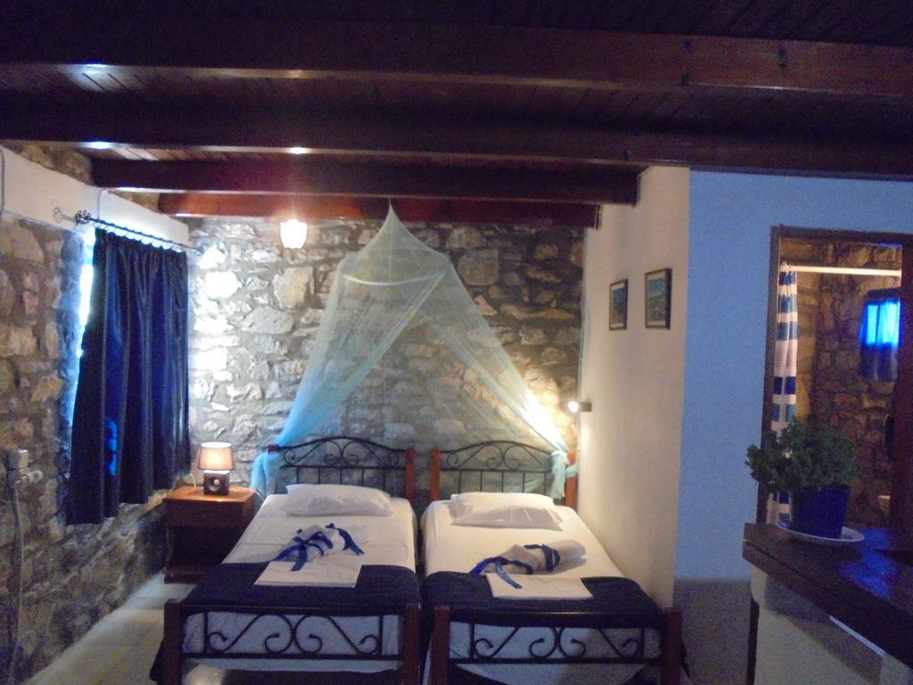 Anatoli Studios Schoinoussa Oda fotoğraf