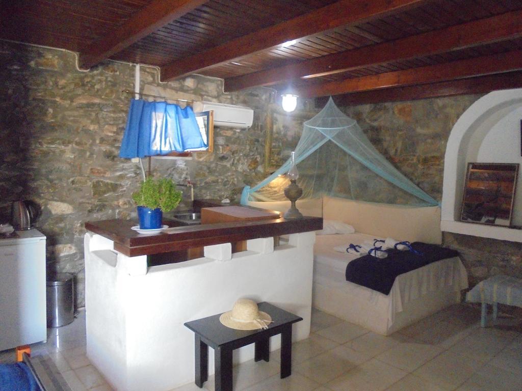 Anatoli Studios Schoinoussa Oda fotoğraf